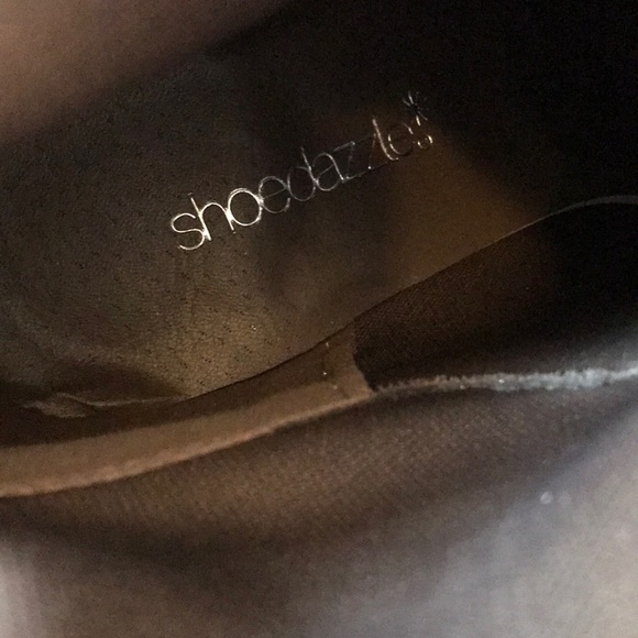 NEW Beautiful Suede Boots 👢 - Picture 7 of 7